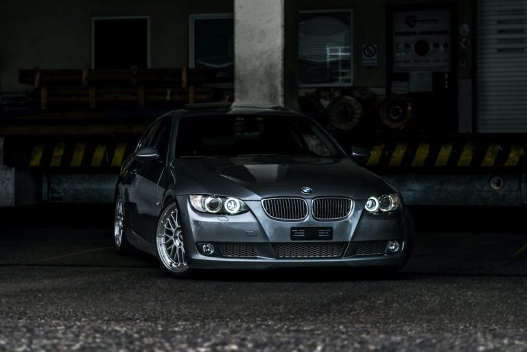 BMW 1 Seria: Wymiana przegubu dla bezpiecznej jazdy
